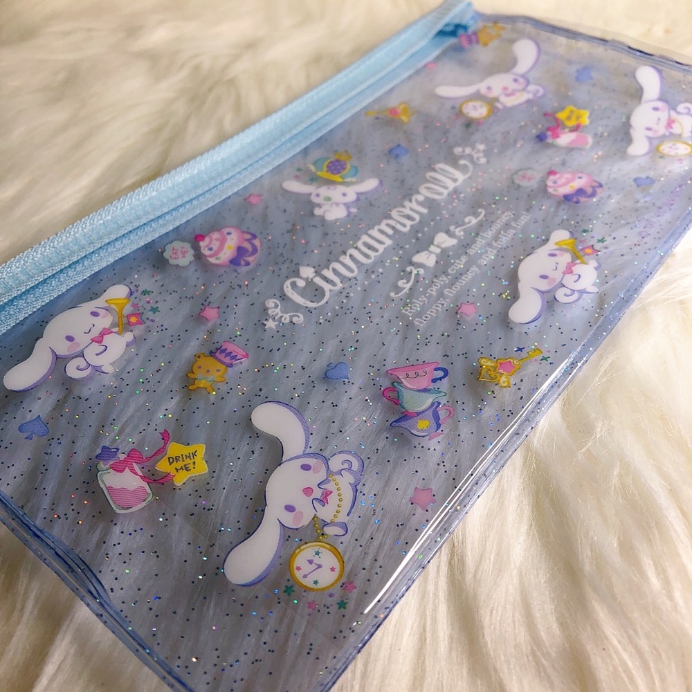 BNWT Sanrio Cinnamoroll Blue Glittery Zipper Pencil Pouch